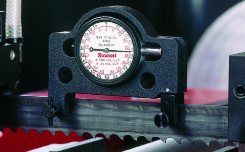 防城港锯切钛合金用双金属带锯条还是硬质合金带锯条？